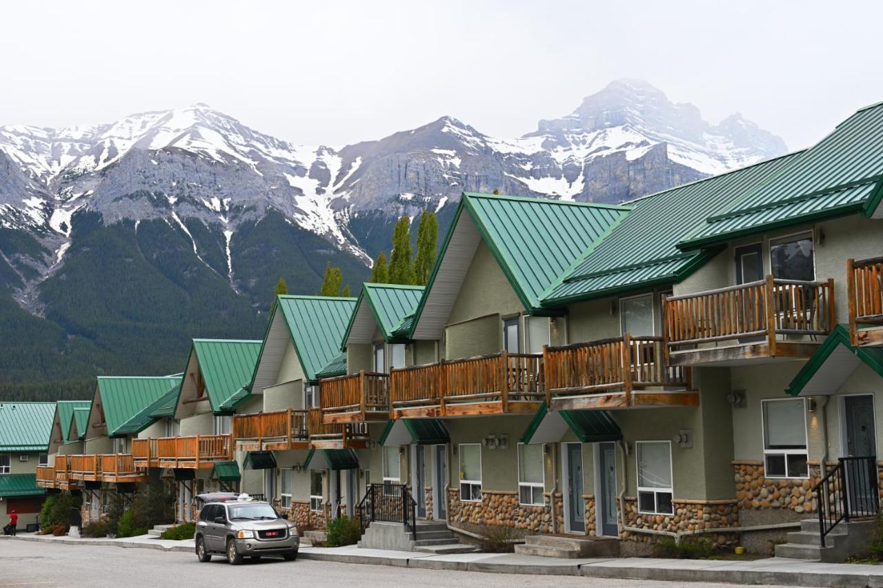 Banff Woods Lodge كانمور المظهر الخارجي الصورة