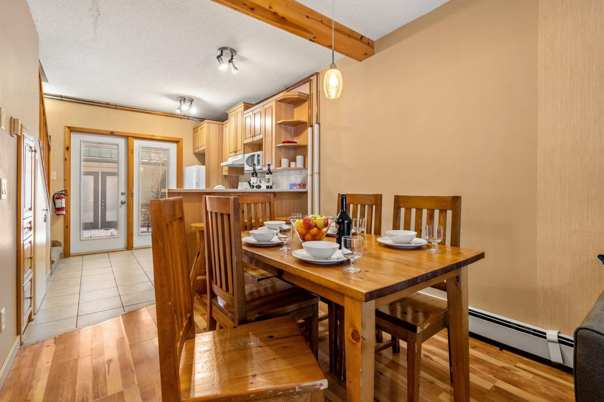 Banff Woods Lodge كانمور المظهر الخارجي الصورة
